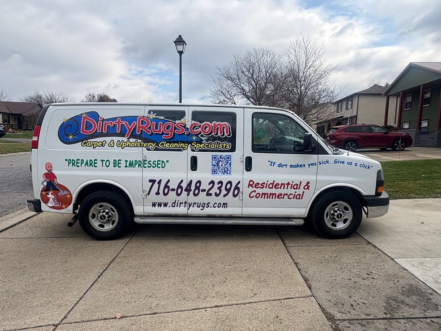 Dirty Rugs Truck White
